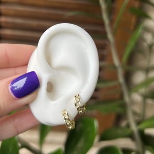 Argolla pequeña dorada