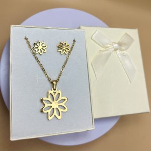 Conjunto flor dorada💓