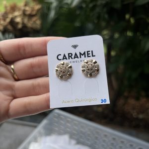 Aro piedritas con tapa