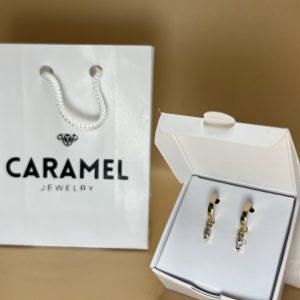 Argollita colgante piedrita