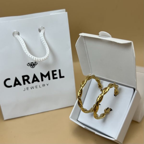 Argolla grande dorada