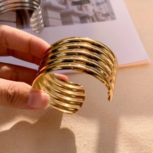 Esclava dorada ancha