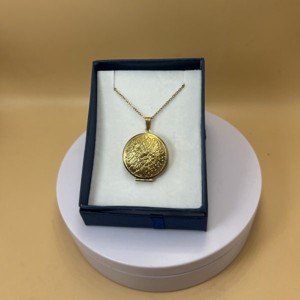 Cadena relicario circular