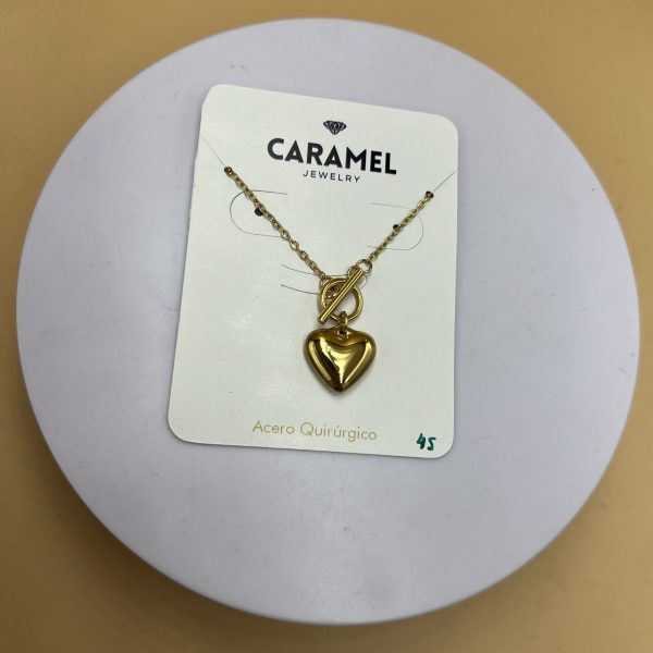 Cadena corazón dorada