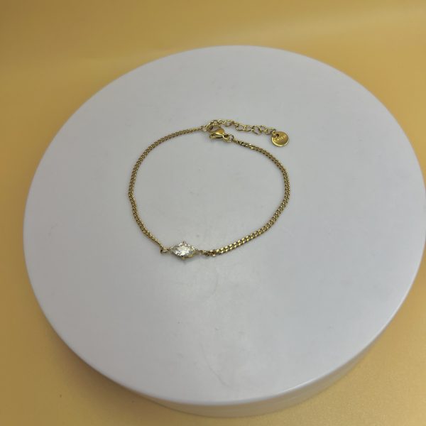 Pulsera fina piedrita oval