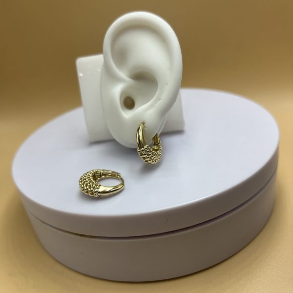 Argolla mediana dorada