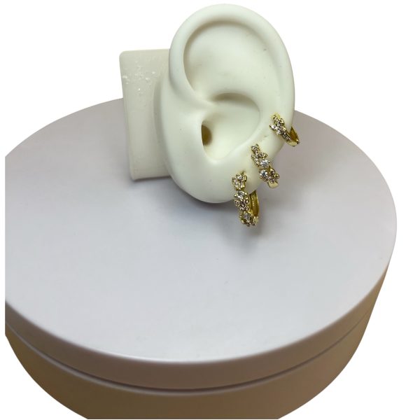 Set de argollas piedritas mariposas