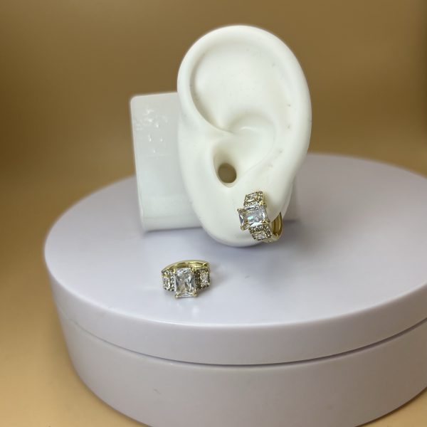 Argolla piedras blancas